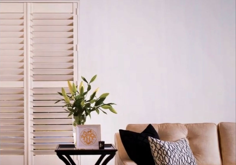Solid Wood / PVC plantation shutters